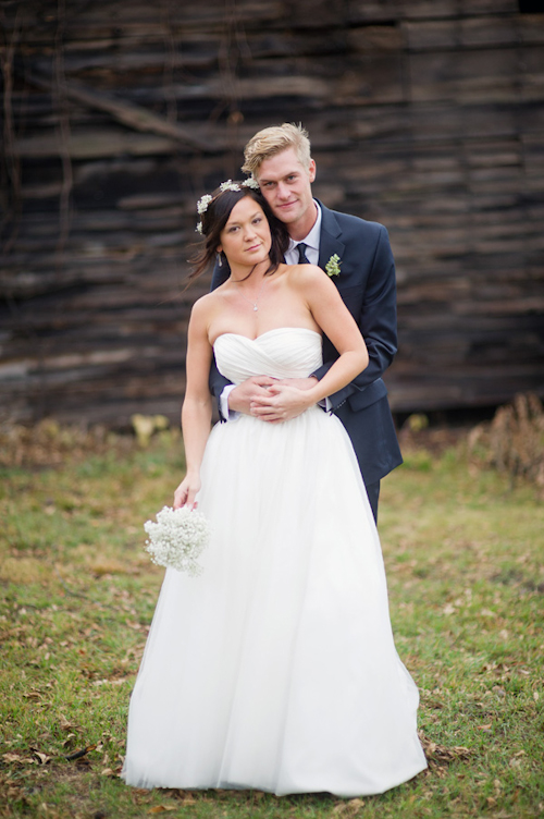 Barn wedding with woodland decor by Kelly Sweet Photography | junebugweddings.com Barn wedding with woodland decor by Kelly Sweet Photography | junebugweddings.com