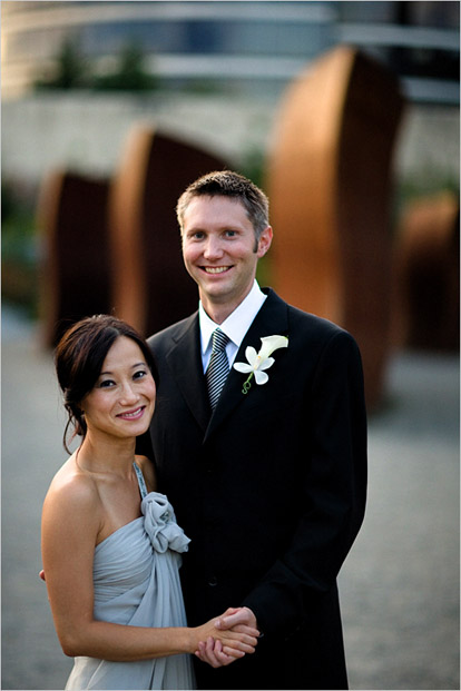 Bradley Hanson Photography, modern wedding at the Olympic Sculpture Park, Downtown Seattle Bradley Hanson Photography, modern wedding at the Olympic Sculpture Park, Downtown Seattle