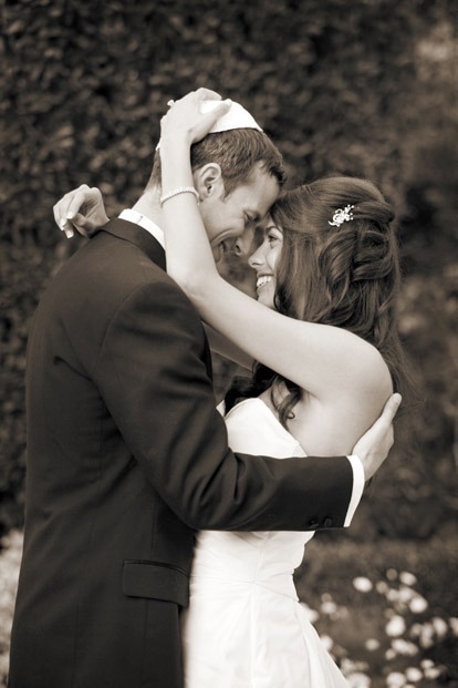 Elegant white, ivory and champagne Santa Barbara Real Wedding, images by Melissa Musgrove Photography Elegant white, ivory and champagne Santa Barbara Real Wedding, images by Melissa Musgrove Photography