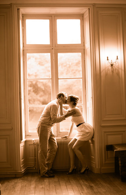 Elizabeth Messina photographing Kim and Adam Bamberg of La Vie Photography Elizabeth Messina photographing Kim and Adam Bamberg of La Vie Photography