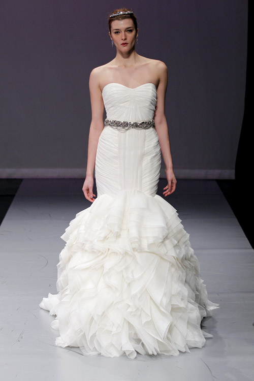 glamorous wedding dresses from Rivini Fall/Winter 2012 bridal market runway show glamorous wedding dresses from Rivini Fall/Winter 2012 bridal market runway show