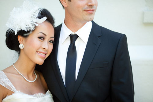 pretty cream, charcoal gray and silver Los Angeles real wedding at Vibiana, photo by Caroline Tran pretty cream, charcoal gray and silver Los Angeles real wedding at Vibiana, photo by Caroline Tran