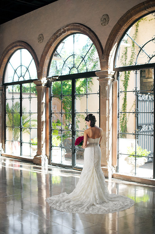 Bridal portrait session with Houston wedding photographer Adam Nyholt Bridal portrait session with Houston wedding photographer Adam Nyholt