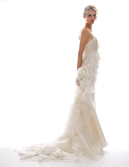 pretty Elizabeth Fillmore wedding dresses, perfect for destination weddings, Fall 2012 wedding dress and accessory collection pretty Elizabeth Fillmore wedding dresses, perfect for destination weddings, Fall 2012 wedding dress and accessory collection