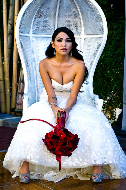 dramatic smokey eye bridal makeup by Tara Dowburd-Luftman of Makeup Therapy dramatic smokey eye bridal makeup by Tara Dowburd-Luftman of Makeup Therapy