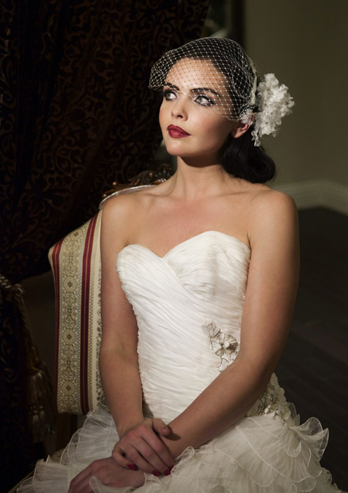 dramatic smokey eye bridal makeup by Tara Dowburd-Luftman of Makeup Therapy dramatic smokey eye bridal makeup by Tara Dowburd-Luftman of Makeup Therapy