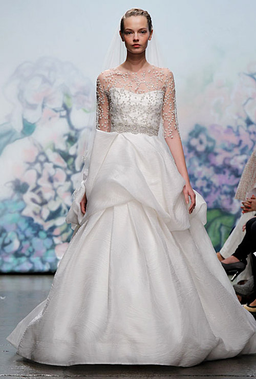 Monique Lhuillier wedding dresses from the Fall 2012 bridal collection Monique Lhuillier wedding dresses from the Fall 2012 bridal collection
