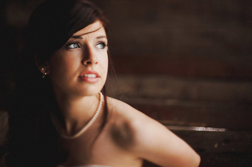 beautiful bride wedding portraits on a rainy day, Benj Haisch Photography beautiful bride wedding portraits on a rainy day, Benj Haisch Photography