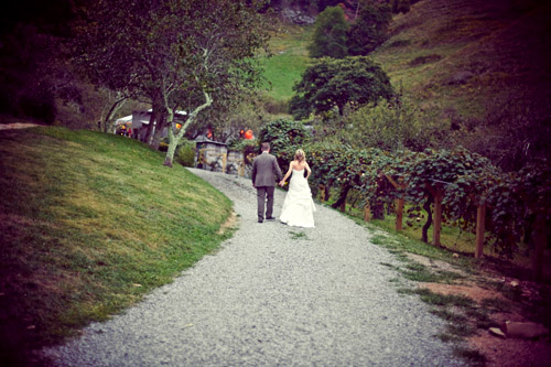 rustic fall colors apple orchard wedding at Old Orchard Creek in Lansing, North Carolina, wedding photos by Jeremie Barlow Photography rustic fall colors apple orchard wedding at Old Orchard Creek in Lansing, North Carolina, wedding photos by Jeremie Barlow Photography